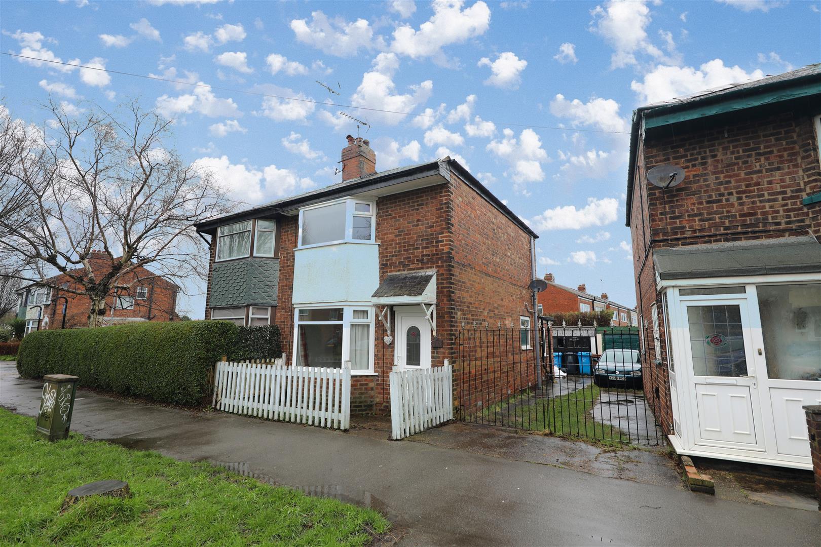 Property & Houses for Sale & Let in Hull Symonds & Greenham